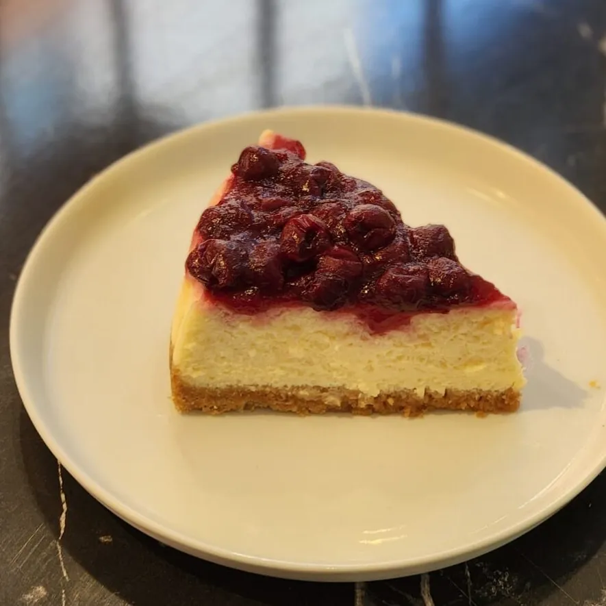 Vişneli Cheesecake